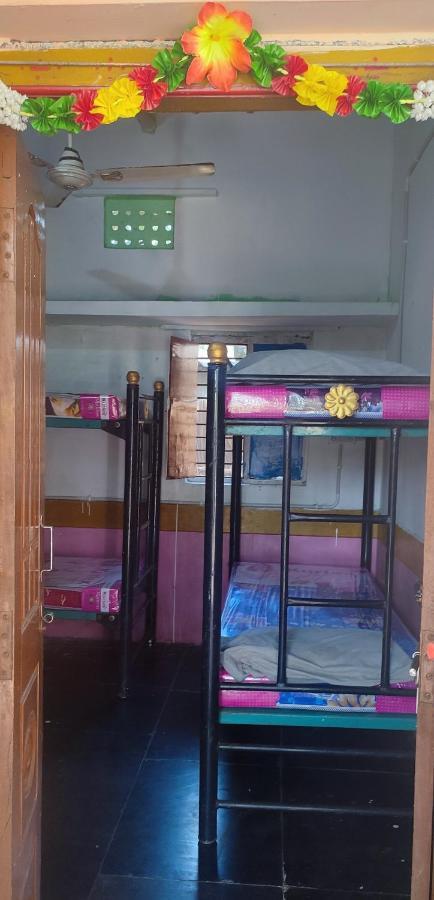 Hearthspace Hampi - Small Home, A Low-Impact Backpackers Hostel Esterno foto