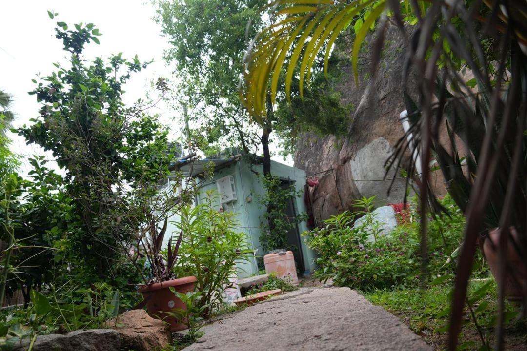 Hearthspace Hampi - Small Home, A Low-Impact Backpackers Hostel Esterno foto